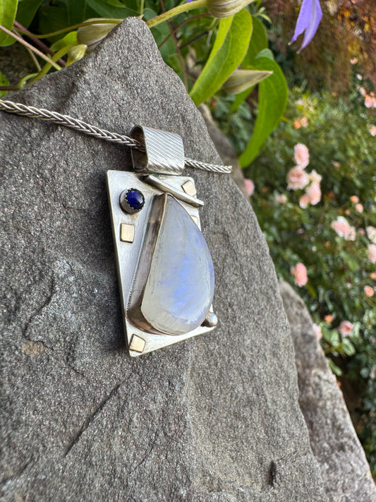 Handmade sterling silver moonstone teardrop pendant with sapphire, alternate view