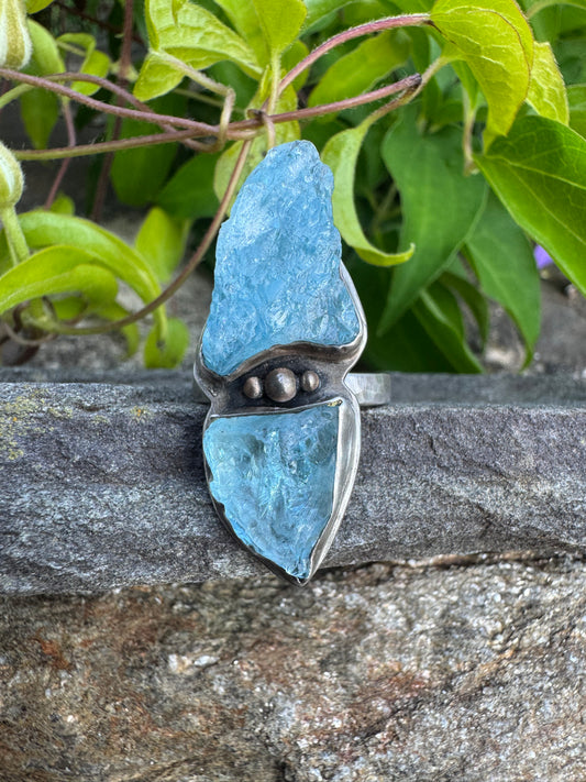 Handmade sterling silver rough aquamarine freeform ring, front view