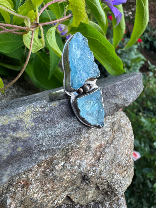 Handmade sterling silver rough aquamarine freeform ring, alternate view