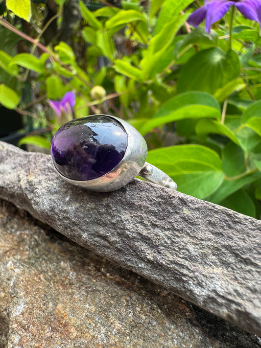 Handmade sterling silver amethyst ring, alternate view