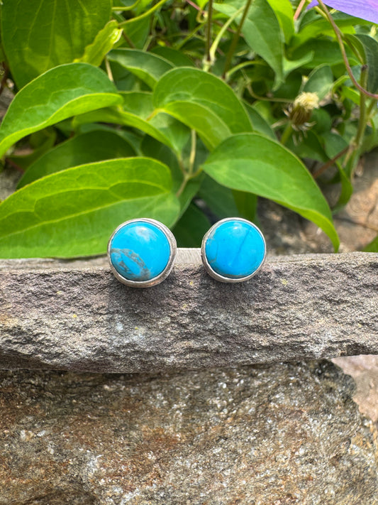 Handmade sterling silver double turquoise ring, front view