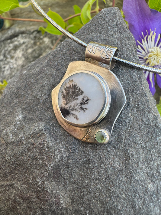 Handmade sterling silver dendritic agate and peridot pendant, alternate view