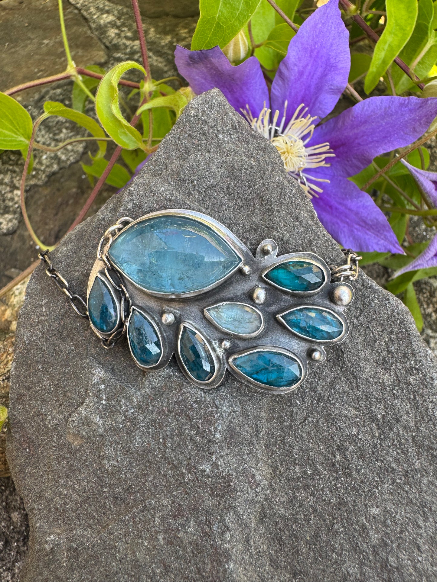 Aquamarine "Let it rain" Pendant