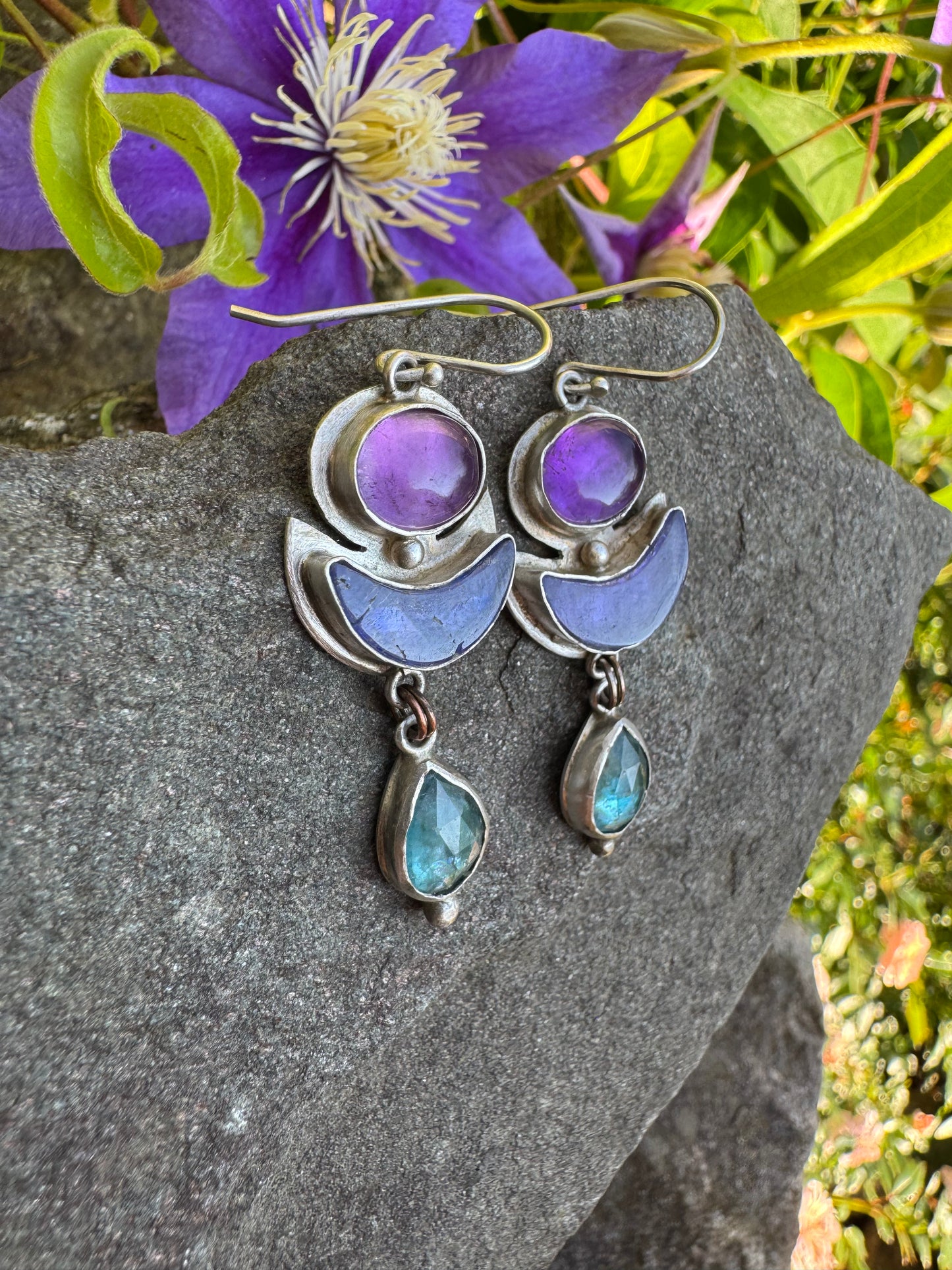 Silver earrings with amethyst, tanzanite and blue kyanite stones