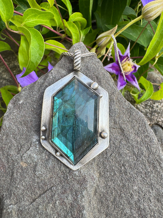 Handmade sterling silver labradorite hexagon pendant, front view