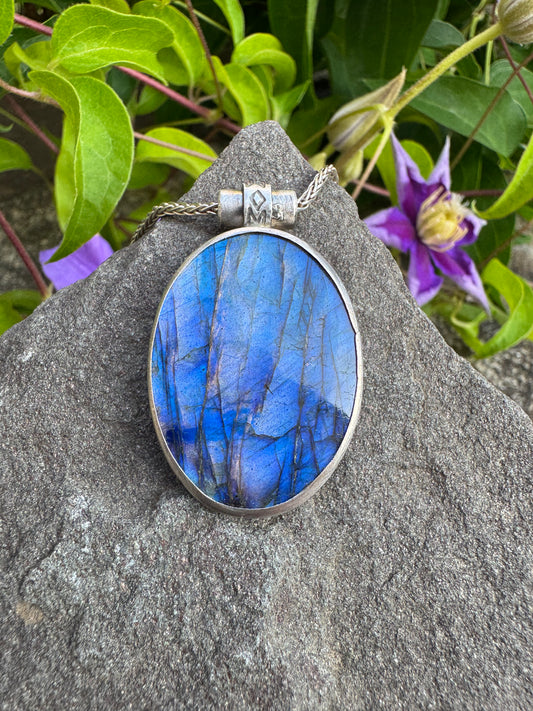 Handmade sterling silver warm gold labradorite oval pendant, front view