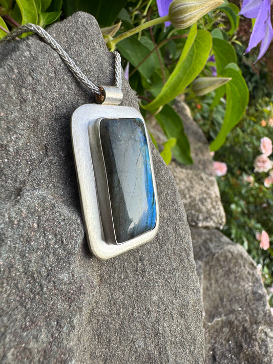 Handmade sterling silver labradorite rectangle pendant with braided wave etched back, alternate view